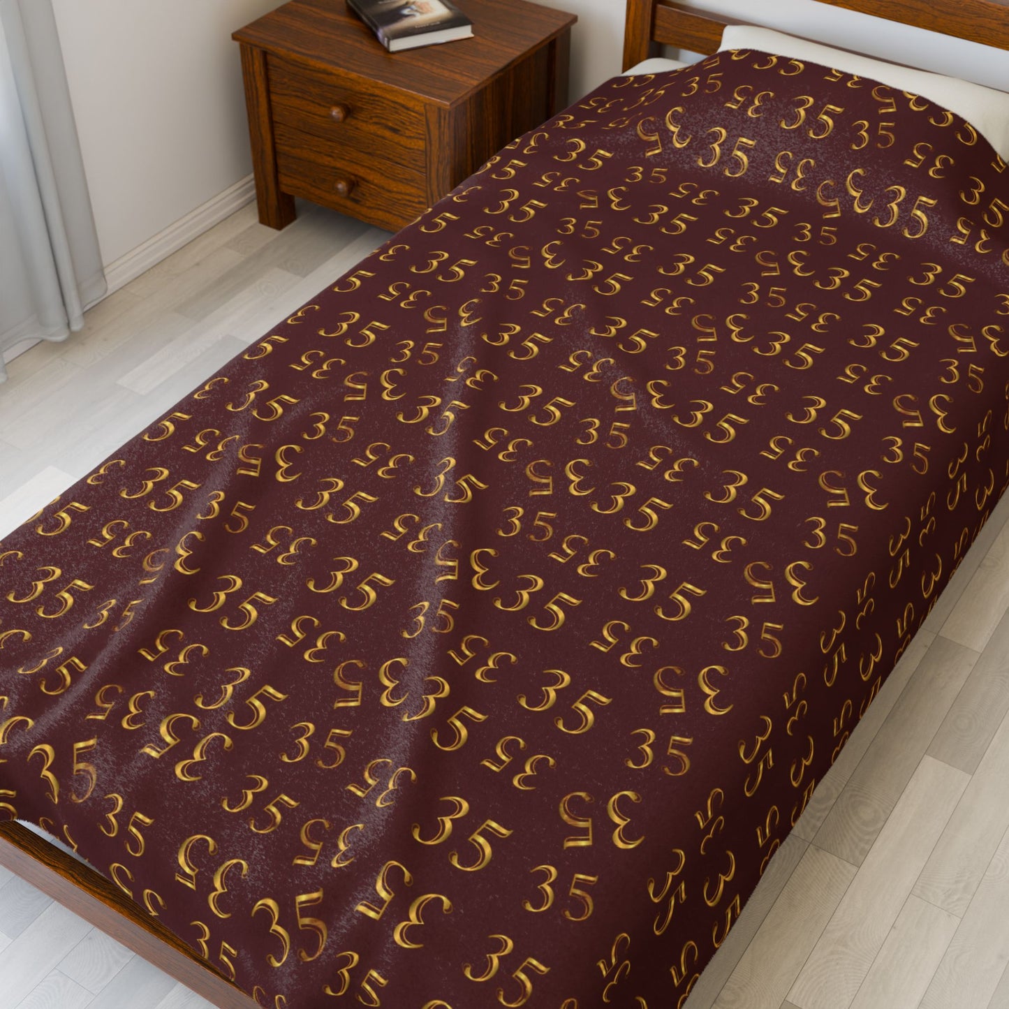 35 Velveteen Plush Blanket — Cozy Maroon '35' Patterned Throw for Game Day & Home